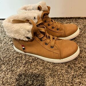 Brown High-Top Sneakers with Fur Lining